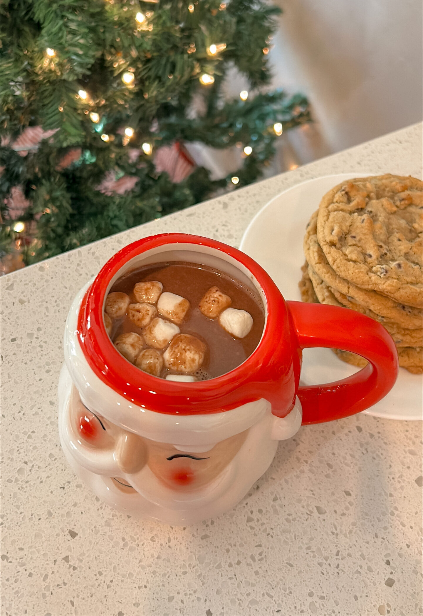 Master Creamy Peppermint Hot Chocolate: Recipe & Tips